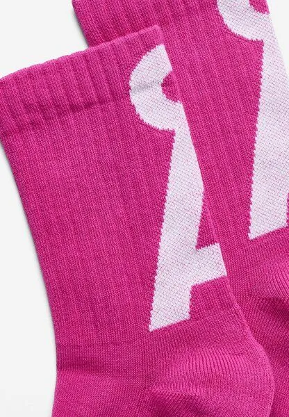ARMEDANGELS ARMEDANGELS SAAMUS SHORT Unisex Socken aus Bio-Baumwoll Mix, Very berry-white, – Produktbild 1 von 2