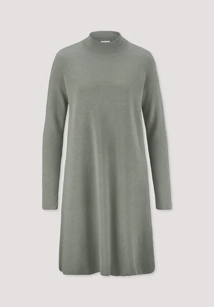 hessnatur hessnatur Strick Kleid Relaxed aus TENCEL Lyocell mit Bio-Baumwolle, Steppengras, – Produktbild 4 von 4