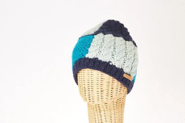 short'n'pietz short'n'pietz Schurwollmütze vierfarbig, Blau türkis hellblau, – Produktbild 1 von 1