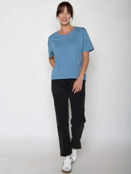 GreenBomb GREENBOMB Basic Nova - Kastiges T-Shirt aus Bio-Baumwolle / GOTS / Fair & Vegan, Blau (gletscherblau), – Produktbild 3 von 4