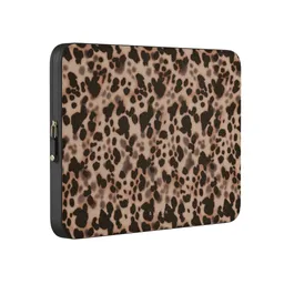 Burga Burga Laptop Hülle 14 Zoll - Laptop Sleeve - Off Duty – Produktbild 1 von 1