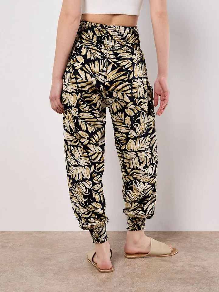 Apricot Apricot Jogger Pants Jogginghose mit tropischem Blattmuster, Blau, – Produktbild 4 von 5
