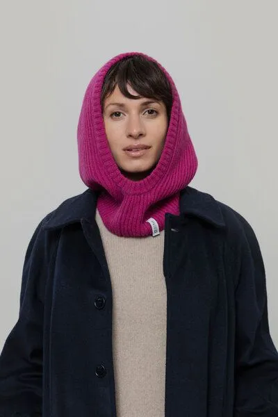 Rifò - Circular Fashion Made in Italy Rifò - Circular Fashion Made in Italy Kapuzenschal/ Balaclava aus Recycelter Kaschmirwolle, Rosa, – Produktbild 2 von 4