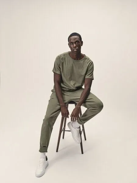 WOTE WOTE Sweatpants aus Bio-Baumwolle, Oliv, – Produktbild 1 von 4