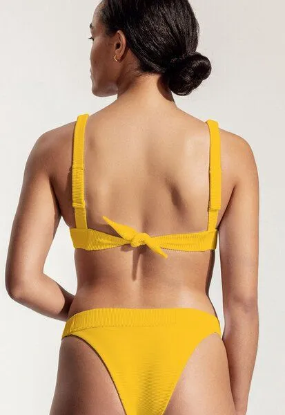 Oy Oy Bikini Oberteil „Ora“ gerippt, Sonnengelb, – Produktbild 2 von 4