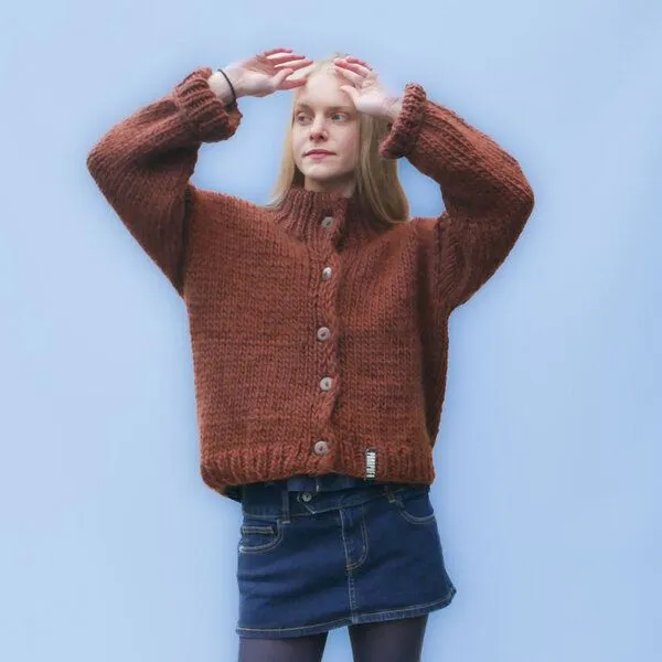 PANAPUFA PANAPUFA Chunky Strickjacke aus Merinowolle, Braun, – Produktbild 1 von 4