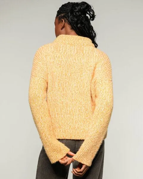 Alma & Lovis Alma & Lovis Multicolor Rippenpullover im Alpaka-Mix | Fancy Rolli, Gold (gelb), – Produktbild 4 von 4
