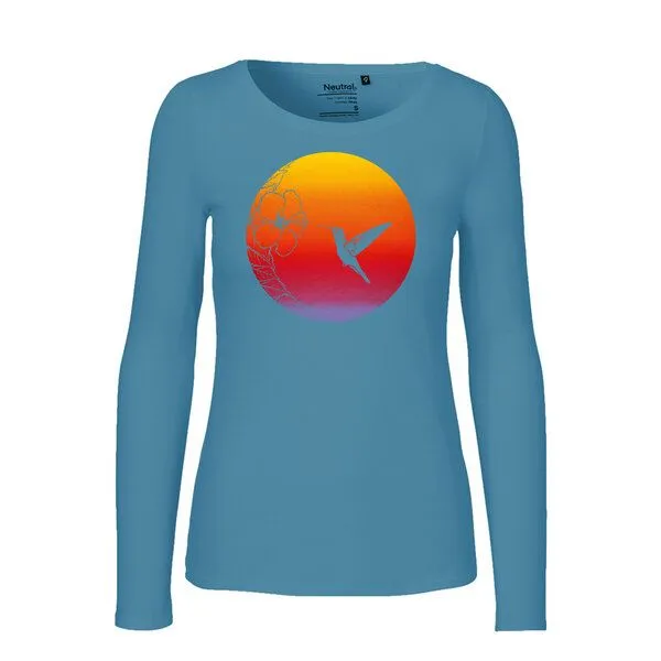 HANDGEDRUCKT HANDGEDRUCKT "Kolibri" Frauen Longsleeve aus reiner Biobaumwolle (kbA), Dusty indigo, – Produktbild 1 von 2