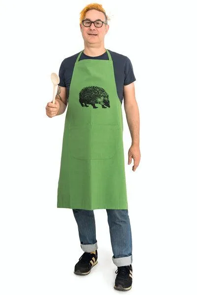 Hirschkind Hirschkind Fair-Trade & Bio-Kochschürze handgewebt grün "Igel" – Produktbild 2 von 3