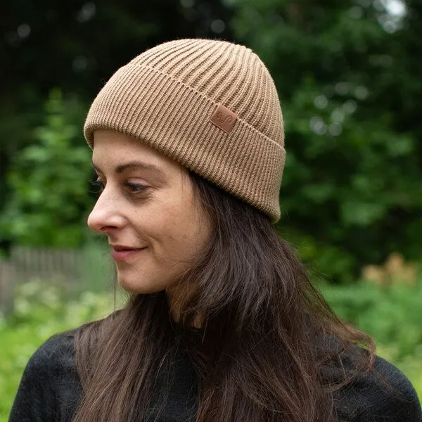 Woolona Woolona Merino Mütze - ICEWALL - 100% Merinowolle, Camel, – Produktbild 1 von 1