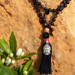Divasya Divasya Mala Kette "Protection"| geknotet aus schwarzen Obsidian-Perlen | Buddha-Anhänger aus Sterling Silber – Produktbild 1 von 1