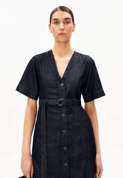 ARMEDANGELS ARMEDANGELS BELTED DENIM Damen Jeanskleid aus Baumwoll-Lyocell-Mix, Rinse, – Produktbild 1 von 4