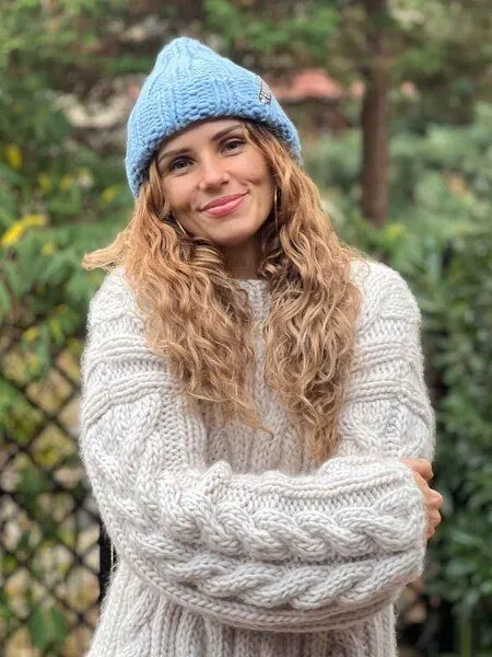 PANAPUFA PANAPUFA Handgestrickte Chunky Beanie – 100 % Merinowolle, Gelb, – Produktbild 4 von 4