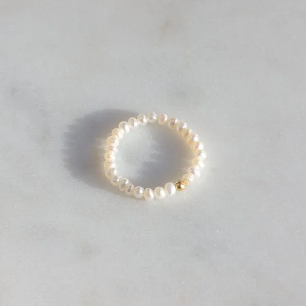 Paeoni Colors Paeoni Colors Perlenring aus Mini-Süßwasserperlen und 18k Gold Vermeil, 925 Sterling Silber – Produktbild 4 von 4