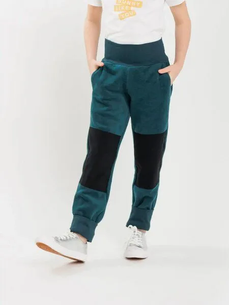 Babbily Babbily Verstellbare Fleece Hose mit robustem Knie - 100% Bio-Baumwolle, Grün, – Produktbild 1 von 4