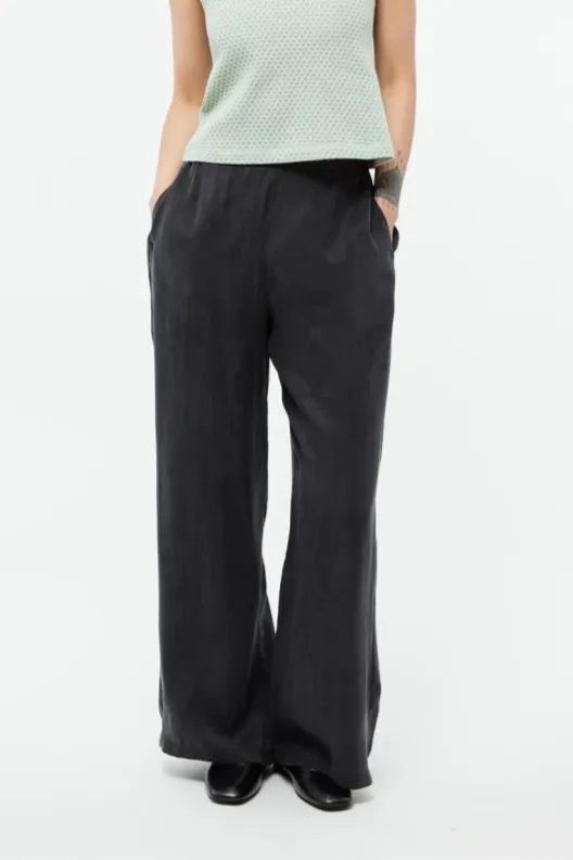 Givn Givn Damen vegan Hose Wide Fit Marla Schwarz, Schwarz, – Produktbild 2 von 2