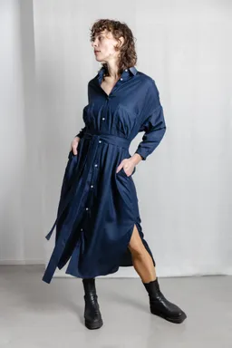 Jyoti - Fair Works Jyoti - Fair Works Damen vegan Kleid Ananya Saphirblau – Produktbild 1 von 1