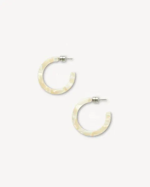 JAN N JUNE JAN N JUNE Machete Runde Ohrringe Mini Hoops aus Acetat, Beige (ivory), – Produktbild 3 von 4