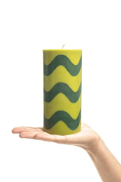 Tranquillo Tranquillo Stumpenkerze GLUMI WAVE, Wax036-grün, – Produktbild 3 von 4