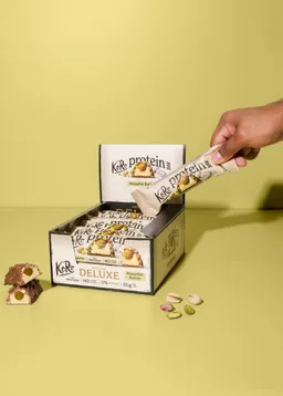 KoRo Protein Bar Deluxe Pistachio Butter | 12 x 55 g – Produktbild 1 von 1