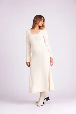 Baìge the Label Baìge the Label Birdie - Langes Kleid mit ausgestellten Ärmeln – Produktbild 1 von 1