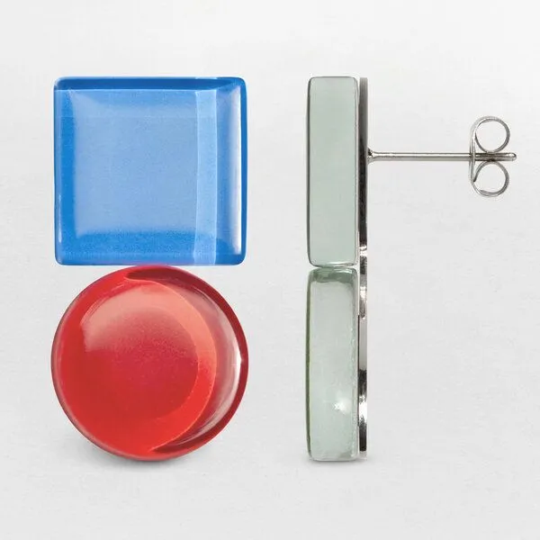 ALEXASCHA ALEXASCHA Geometrische Statement Ohrringe aus Glas | Bauhaus Design | 16 Farbkombinationen, Blau & rot, – Produktbild 4 von 4