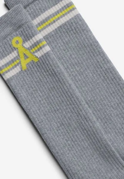 ARMEDANGELS ARMEDANGELS CAARLO STRIPES Unisex Socken aus Bio-Baumwoll Mix, Silver melange, – Produktbild 1 von 2