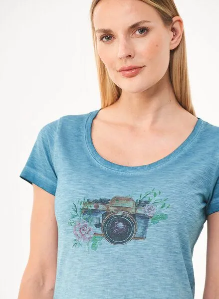 ORGANICATION ORGANICATION Cold Pigment Dyed T-Shirt aus Bio-Baumwolle mit Kamera-Print, Blau(mint), – Produktbild 4 von 4