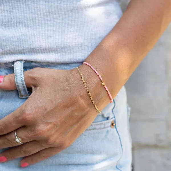 juni juni Armband Set - Perlenarmband mit Goldarmband - hergestellt in Deutschland aus recyceltem Gold und Silber, Rosa, – Produktbild 1 von 4
