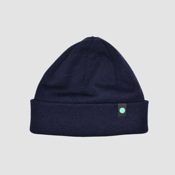 wysf. | what you stand for. wysf. | what you stand for. kurze Mütze, Bio-Merinowolle, Made in Deutschland, Unisex, Feinstrick, Blau (marineblau), – Produktbild 2 von 4