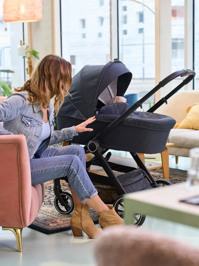 Vertbaudet Vertbaudet Kombi-Kinderwagen AURIGA mit Babyschale & Babywanne, Schiefergrau, – Produktbild 4 von 4