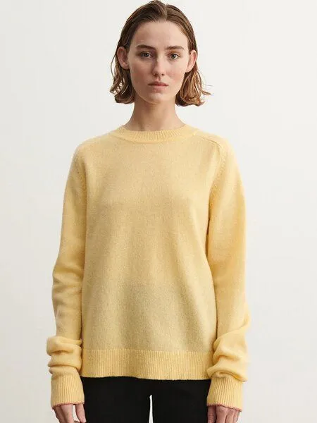 FUB FUB Lambswool Crewneck Pullover, Wheat – Produktbild 2 von 4