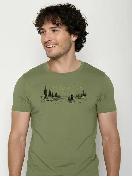 GreenBomb GREENBOMB Bear River Guide - Sportliches T-Shirt aus Bio-Baumwolle / hochwertiger Print / GOTS / Fair & Vegan, Grün (dark seed), – Produktbild 2 von 4