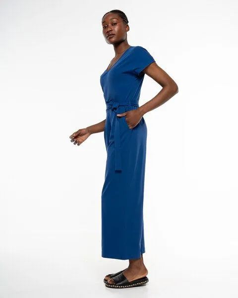 Alma & Lovis Alma & Lovis Stylischer Einteiler aus Organic Cotton | Jersey Jumpsuit, Azur (blau), – Produktbild 3 von 4