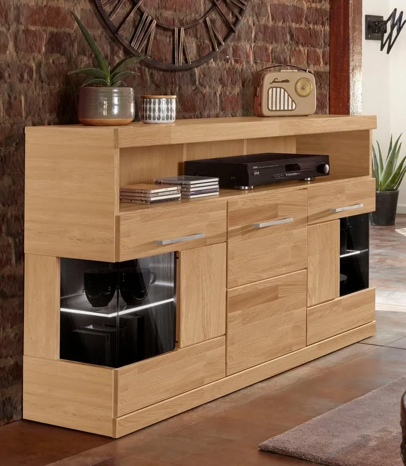 OTTO home Sideboard Ribe,130cm breit,Fronten Massivholz,2Türen mit gehärtetem Glaseinsatz, Korpus aus Holzwerkstoff, Metall Griffe,7 Fächer, Böden versetzbar, Braun, – Produktbild 4 von 8