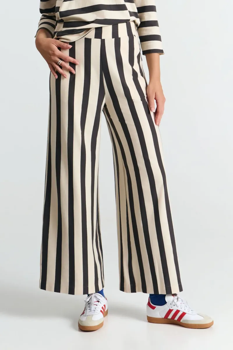 SUITE13LAB SUITE13LAB Damen vegan Hose Palau Black Stripes, Schwarz, – Produktbild 2 von 2