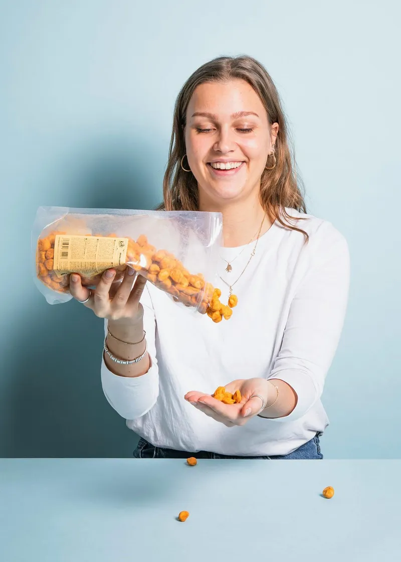 KoRo Vegane Erdnüsse im BBQ-Teigmantel 500 g – Produktbild 5 von 5