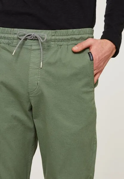 recolution Herren Jogg Chino aus Bio-Baumwoll Mix - MUSA - recolution, Khaki (grün), – Produktbild 5 von 7