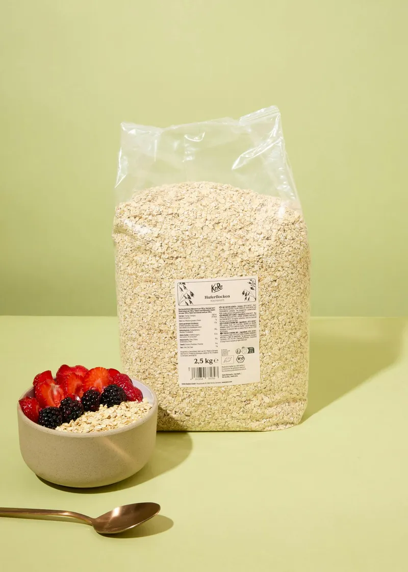 KoRo Bio Haferflocken Kleinblatt 4 x 2,5 kg – Produktbild 2 von 5