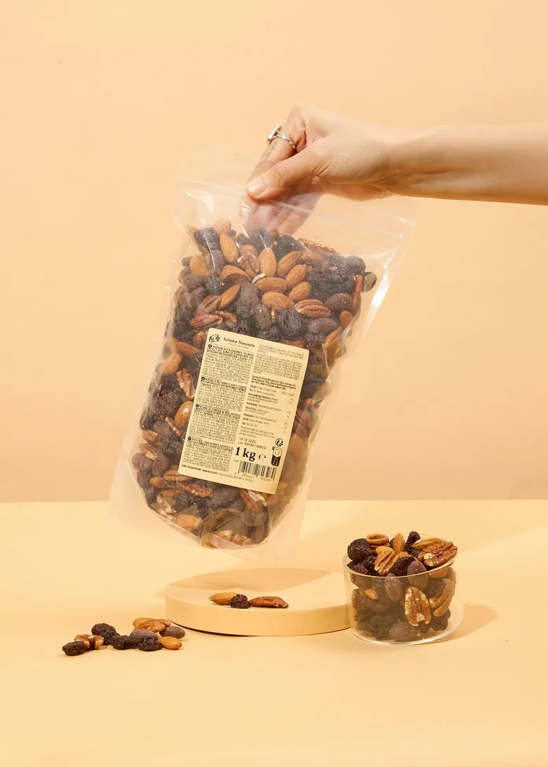 KoRo Schoko-Nussmix mit Süßkirsche 1 kg – Produktbild 3 von 5