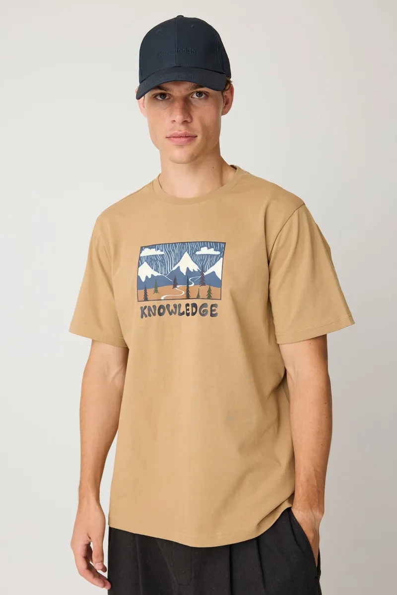 KnowledgeCotton Apparel KnowledgeCotton Apparel Herren vegan T-Shirt Front Print Kelp Meliert, Braun, – Produktbild 3 von 4