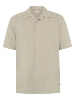 KnowledgeCotton Apparel KnowledgeCotton Apparel Lockeres Kurzarmhemd MOSS aus Ecovero und Bio-Leinen – Produktbild 1 von 1
