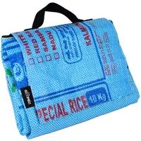 GOOPSI GOOPSI Faltbare Outdoordecke aus Reissack – Kinderdecke, Picknickdecke, Hundedecke - Fairtrade, Blau, – Produktbild 1 von 1