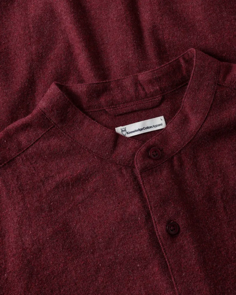 KnowledgeCotton Apparel KnowledgeCotton Apparel Herren vegan Hemd Arch Regular Flanell Burgund, Rot, – Produktbild 2 von 2