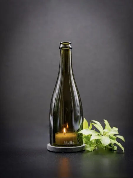 MaBe MaBe Windlicht handgefertigt aus der Sektflasche, Oliv, – Produktbild 3 von 4