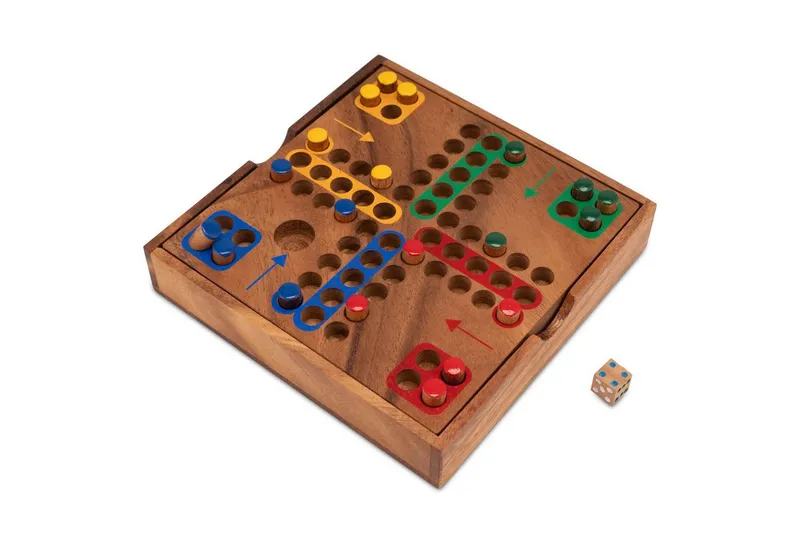 LOGOPLAY Spiel Ludo mit Steckern, Gesellschaftsspiel, LUDO M der Klassiker in kompakter Holz-Ausführung für unterwegs und, Beige, – Produktbild 2 von 5