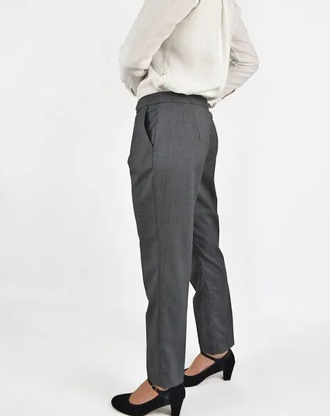 Aatise Karottenhose Zidi high rise aus upgecycelter herringbone Wolle Aatise, Grau, – Produktbild 4 von 4