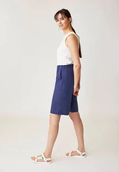 LANA Organic LANA Organic Weit geschnittene Shorts aus nachhaltigem Baumwoll-Hanf Gewebe für Damen - Azita, Evening blue (dunkelblau), – Produktbild 2 von 4