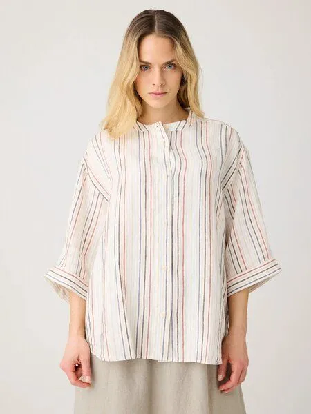 KnowledgeCotton Apparel KnowledgeCotton Apparel Loose Linen Stripe Bluse - aus Bio-Leinen, Multi color (weiss), – Produktbild 1 von 4