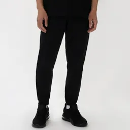 TAO Sportswear TAO Sportswear Warme Herren Jogginghose ERIK aus Bio-Baumwolle – Produktbild 1 von 1